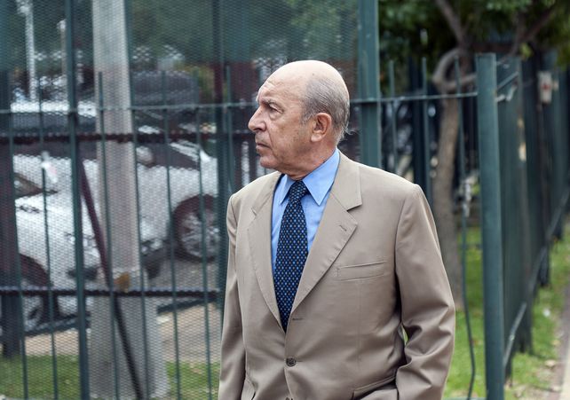 adentro. Jorge Godoy deberá hacer además un curso de derechos humanos.