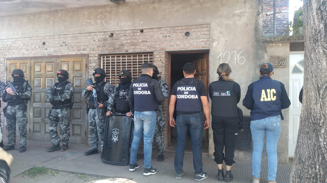 Uno de los domicilios allanados en Rosario por efectivos de la AIC de Santa Fe y de la policía de Córdoba.&nbsp;