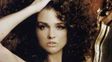 Producida o a cara lavada, Araceli es siempre bella.