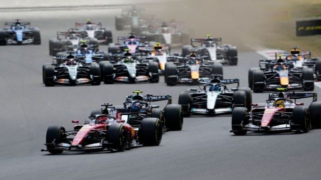 Largada en Silverstone