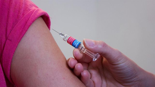 La vacuna contra el HPV ya es gratuita y obligatoria para varones de 11 años