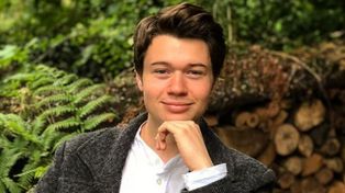 El actor Alexander Westwood, con un rol menor en la popular serie de Netflix, recibió una pena de quince años de prisión