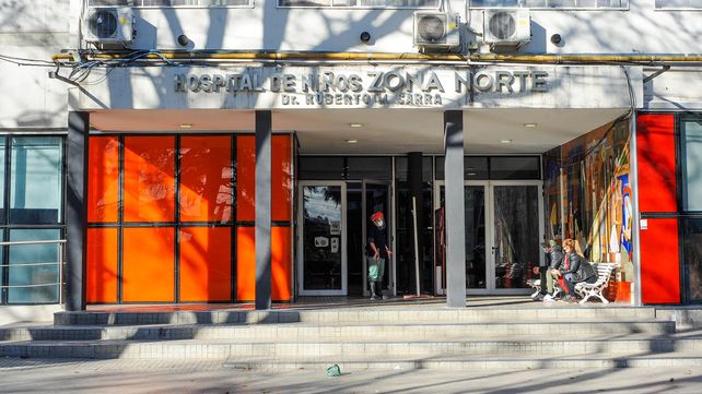 La beba fue llevada por su madre al Hospital de Niños Zona Norte y quedó internada.