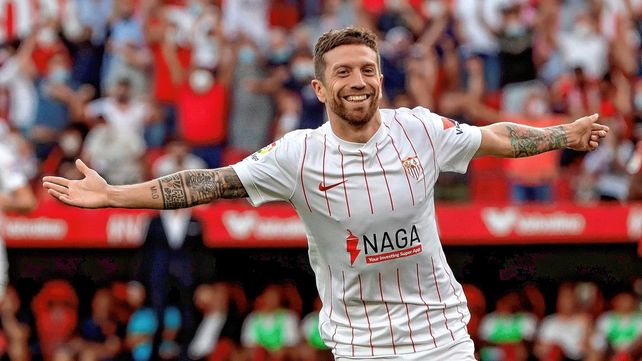 El Papu Gómez está en condiciones de volver a jugar en el Sevilla.