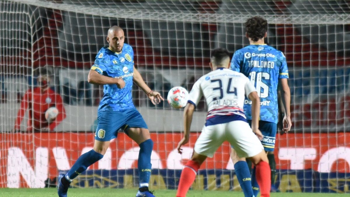 San Lorenzo derrotó a Central en un partido caliente