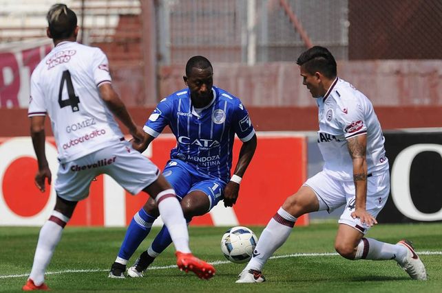 Godoy Cruz y Lanús se ponen al día en Mendoza