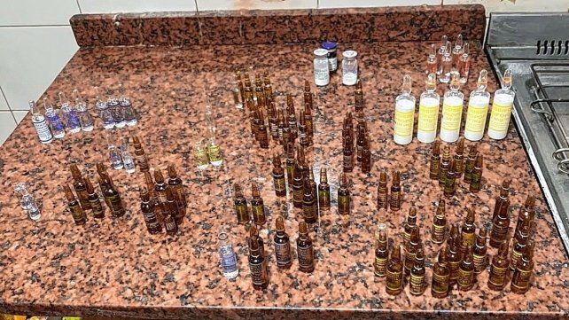Las ampollas encontradas en el departamento del enfermero oriundo de Entre Ríos.