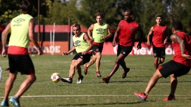 El plantel se prepara en Bella Vista y espera al Lobo