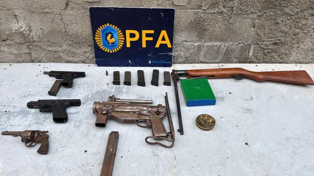 Armas secuestradas en barrio La Cerámica