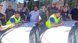 Escándalo en un viaje de egresados: el chofer del micro dio positivo por cocaína y marihuana.