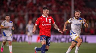 Godoy es lateral derecho, juega en Independiente de Avellaneda y tiene 29 años.&nbsp;