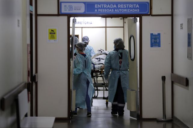 Brasil superó por primera vez los 4 mil muertos por coronavirus en 24 horas