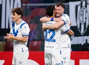 Vélez y San Lorenzo se miden con distintos objetivos