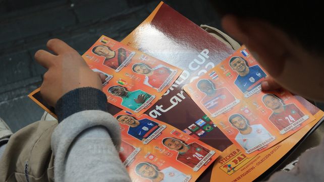 Álbum de figuritas Panini: el domingo
