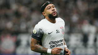 El mensaje de Memphis Depay que desató la polémica en Corinthians antes de enfrentar a Central