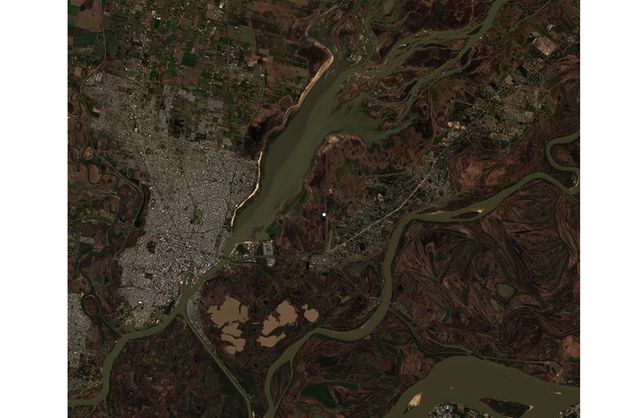 Impactantes cambios: imágenes satelitales de la bajante y repunte del Paraná en Santa Fe