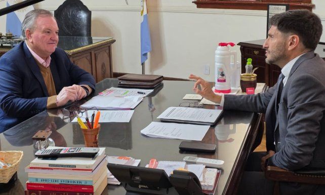 Elecciones 2027: Michlig anticipó que las generales podrían ser el 13 de junio y respaldó la candidatura de Pullaro a la reelección