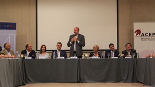 Perotti participó de la primera Mesa de Diálogo Santa Fe 2030