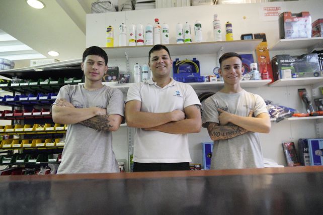 Parte del equipo que integra Segui Group.