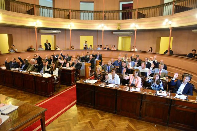 Sesión. El titular de la Comisión de Hacienda