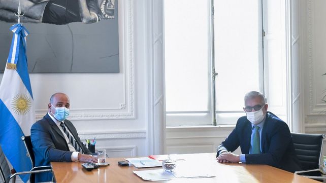 Julián Domínguez y Juan Manzur buscan dar respuesta a reclamos de los productores.