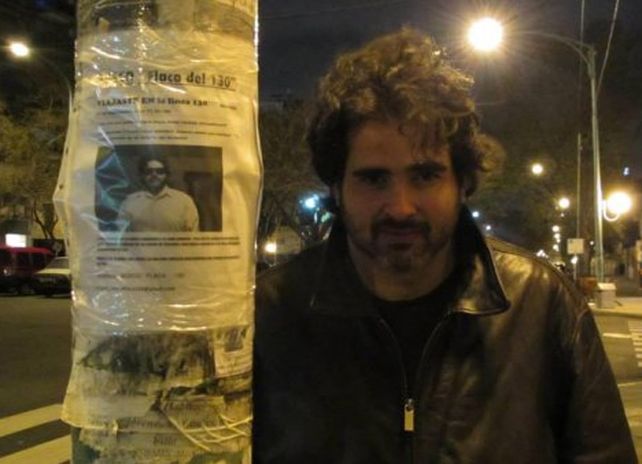 No se da por vencido e hizo un video para buscar a la flaca del 130