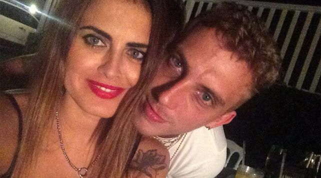Silvina Luna y el Polaco se comprometieron y mostraron sus alianzas en Instagram