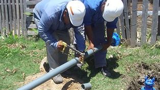 Se inaugura la ampliación de la red de agua potable en Alto Verde