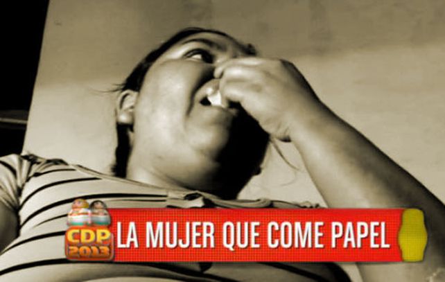 El extraño caso de Micaela, la mujer que no puede dejar de comer papel