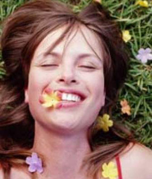 Un estudio revela que la felicidad es contagiosa