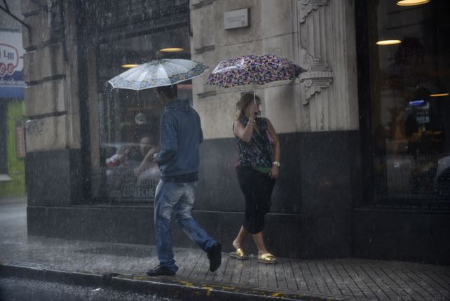 Rosario espera una jornada cargada de agua