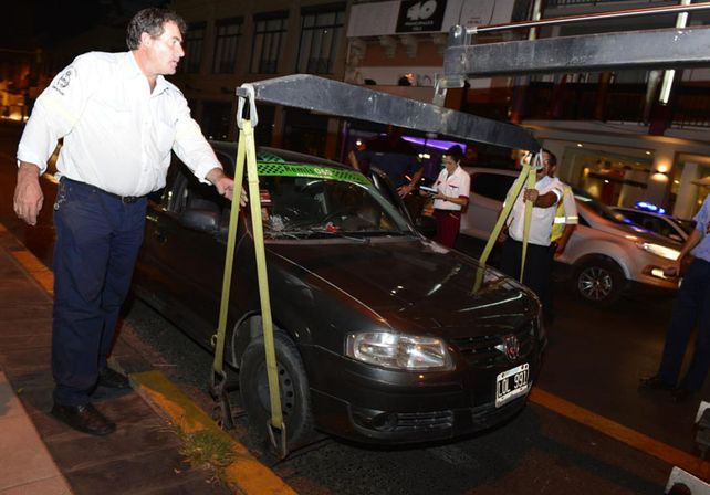 Operativo de tránsito: secuestraron diez taxis y remises truchos en Paraná