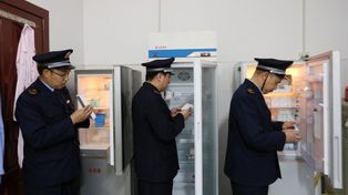 Ola de arrestos en China por la compra ilegal de vacunas en 22 provincias