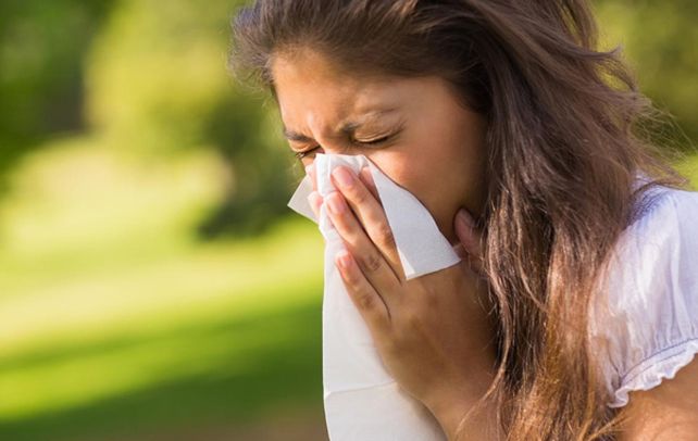 Congestión nasal. La rinitis propia de la alergia suele empeorar a la noche