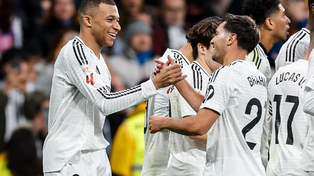 Real Madrid goleó a Las Palmas y aprovechó para quedar como único líder de La Liga