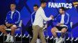 Dos potencias se saludan. Novak Djokovic le da la mano a Lionel Messi. El serbio que sigue marcando huella en el tenis se rinde ante el mejor jugador de fútbol del mundo.