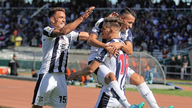 Talleres ganó de local ante los de Junín.