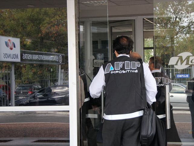 La AFIP allanó Molinos Río de la Plata, sospechada de evasión por $300 millones
