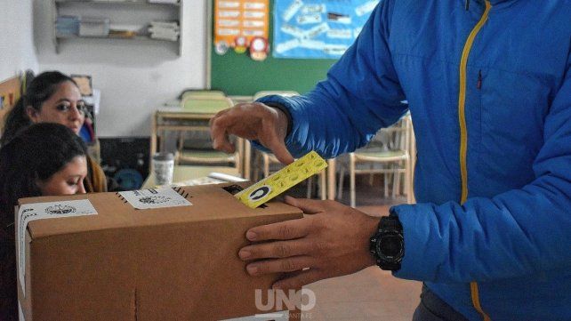 El frente Unidos se quedó con 17 de las 19 intendencias en disputa en la provincia