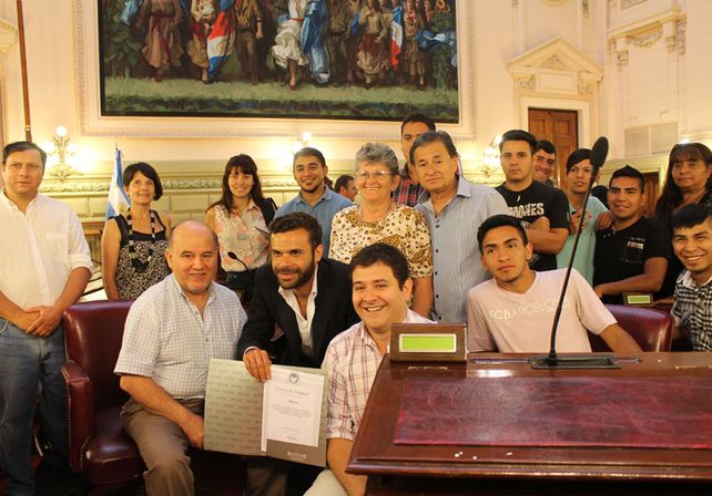 Jóvenes en Acción pretende fundar 10 bibliotecas barriales