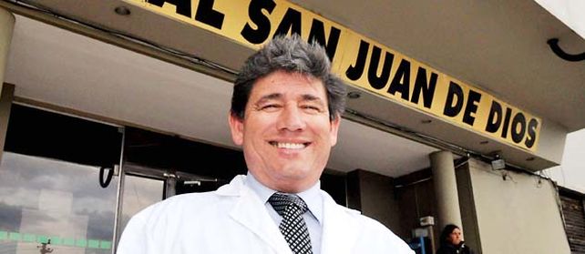 Birche es jefe de cirugía cardiovascular del Hospital San Juan de Dios de la ciudad de La Plata