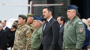 Los senadores de Unión por la Patria pedirán la interpelación del ministro de Defensa, Luis Petri.