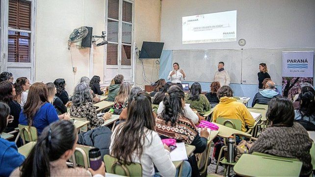 Más de 100 emprendedores completaron las clínicas de Diseña Paraná rumbo a la feria de octubre 2026.