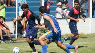 Acción de la buena en el Gabino Sosa, para el último amistoso ante Central, al que había vencido a fines de enero.