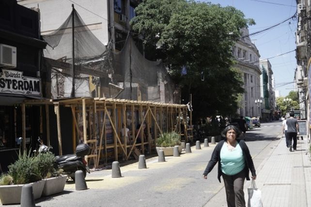 La demolición del sector delantero del local