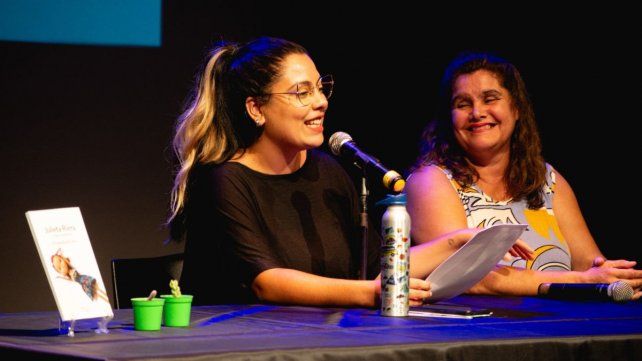 Fernanda Rivero presentó Julieta Riera y Julia Isla