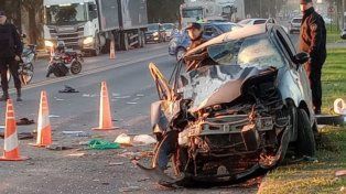 Murió un joven de 27 años tras un violento choque contra un árbol sobre la Ruta Nacional 11 en Avellaneda