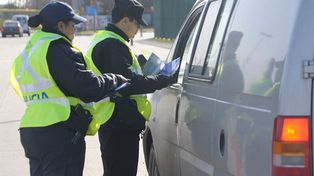 Se controlaron más de 800 vehículos en operativos de seguridad vial el fin de semana
