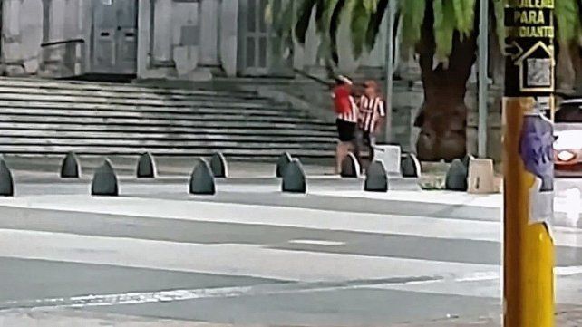 Solo dos hinchas