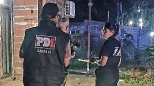 Entre la vida y la muerte: intentan matar a un hombre a puñaladas en el patio de una vivienda